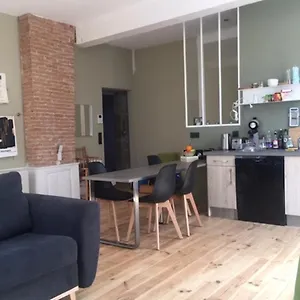https://les-loges-darsene.hotels-rhonealpes.com